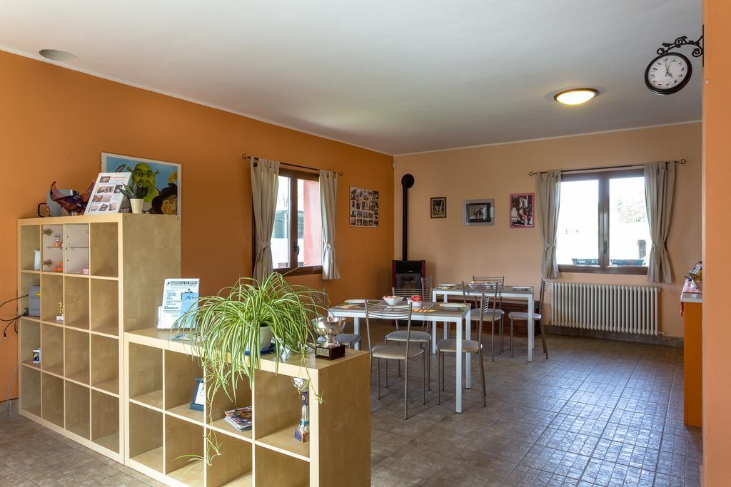 Agriturismo Jesson Rosamund Cantù Szoba fotó